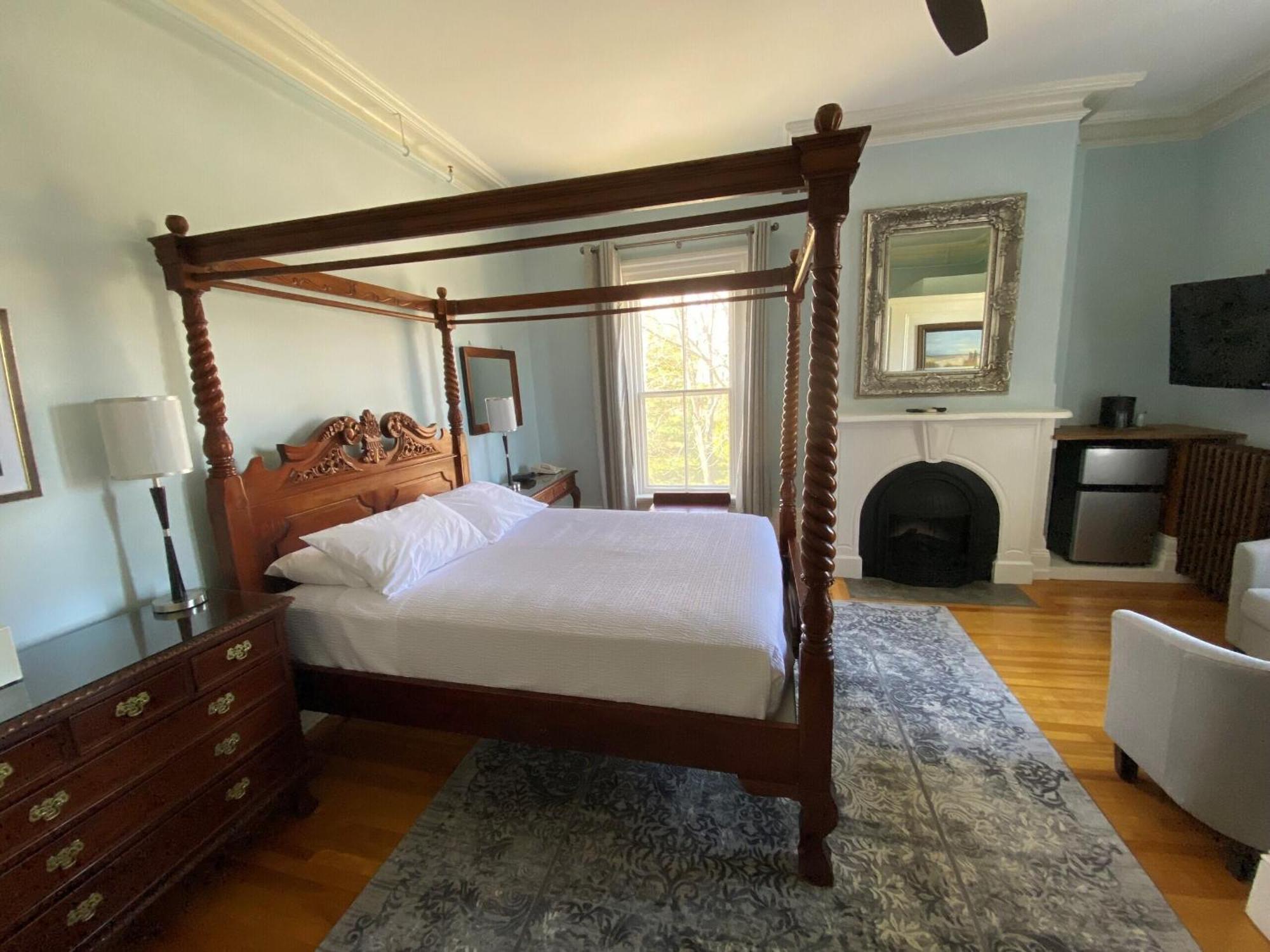 Blomidon Inn 울프빌 외부 사진